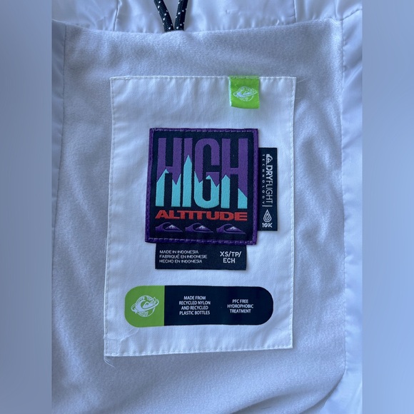 NWOT Quiksilver Steeze Snow Jacket - Picture 6 of 8